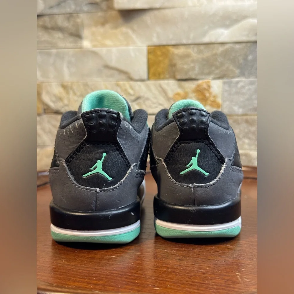 Nike Baby/Walker Shoes in Gray and Mint Green
